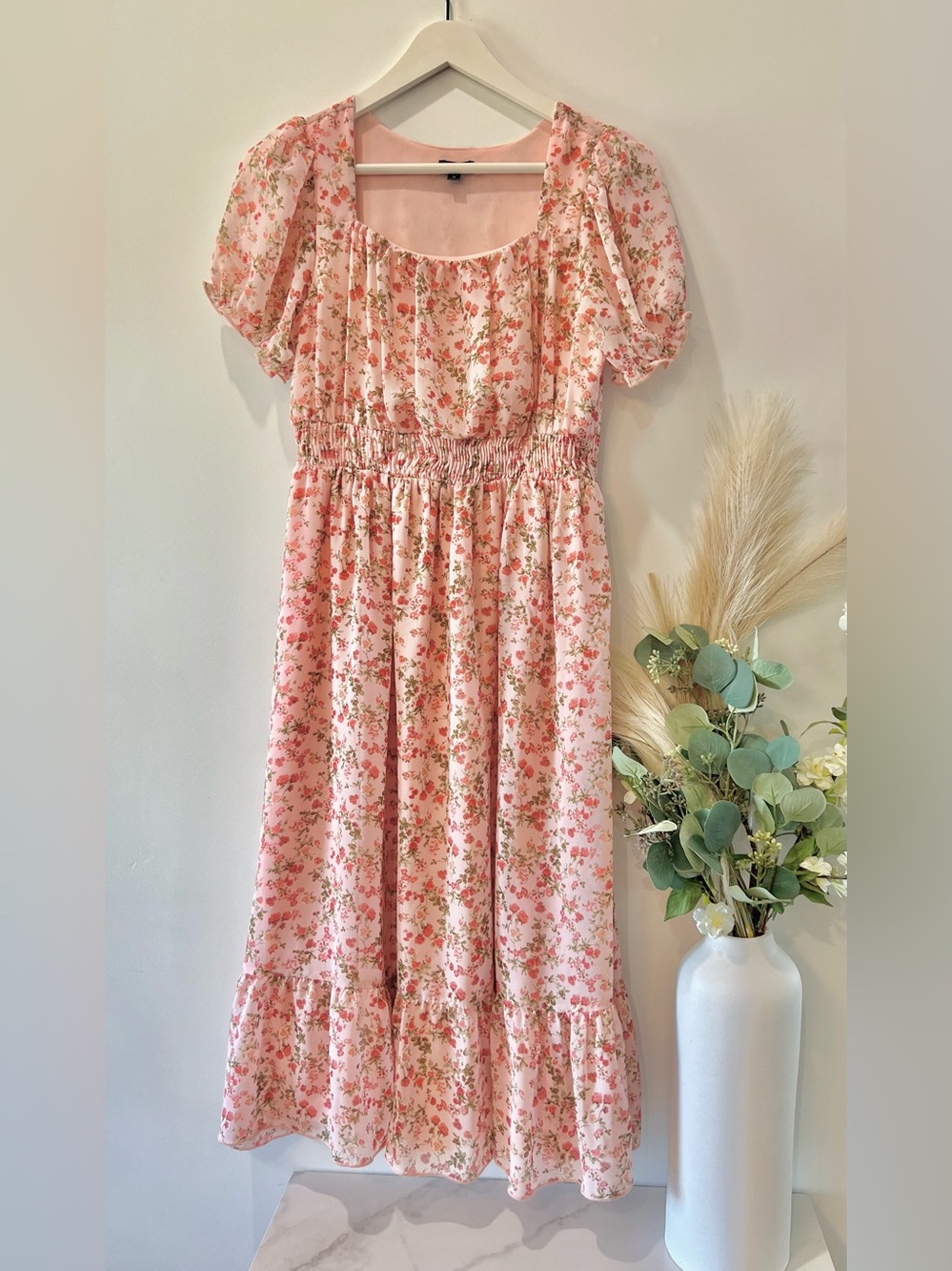 Zunie Pink Floral Puff-Sleeve Midi Dress